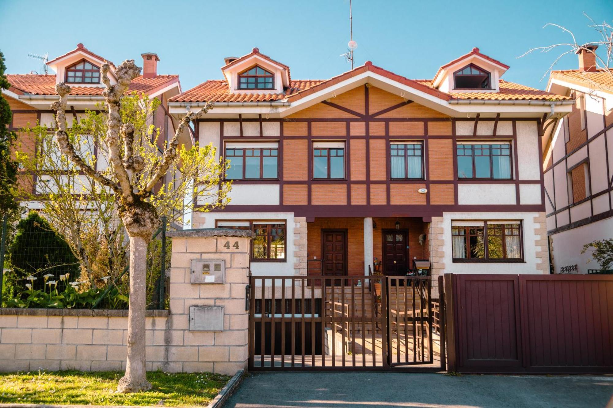 Chalet Bilbao-Aeropuerto Sondika Eksteriør billede
